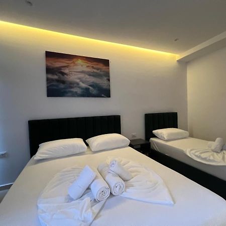 E&L Luxury Apartments Саранде Екстериор снимка