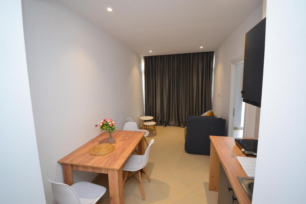 E&L Luxury Apartments Саранде Екстериор снимка